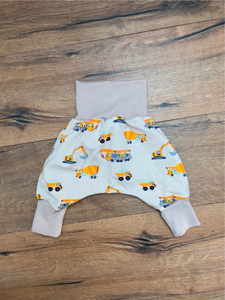 Baby Pumphose Hose Jersey Stoffauswahl Gr.62/68 €14,-* in Fünfhausen