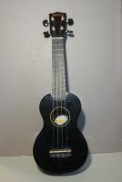 Kleine Gitarre Ukulele MAHALO 4 Saiten 52 cm Ostergeschenk Rheinland-Pfalz - Ludwigshafen Vorschau