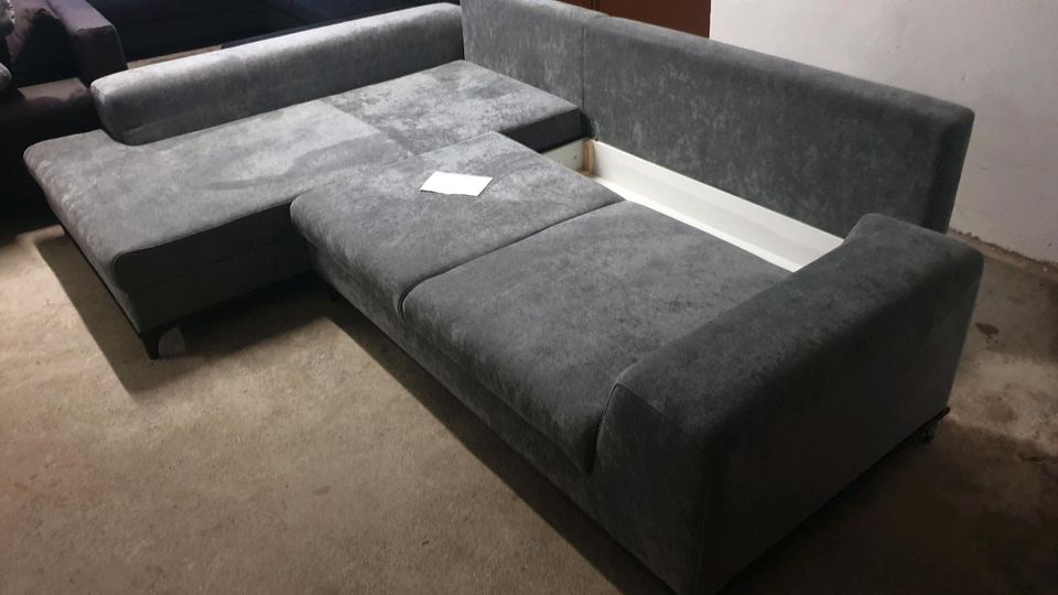 Xxl Ecksofa schlaffunktion Bettkasten Sofa Couch Wohnlandschaft in Sundern (Sauerland)