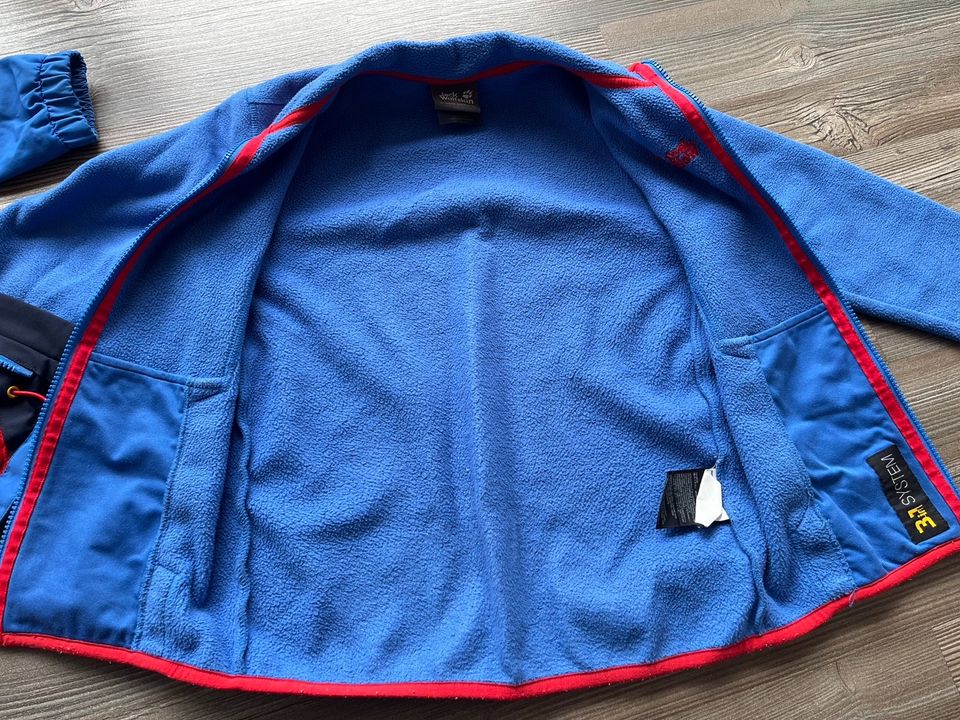 Jack Wolfskin Jacke 3in1 Größe 128 in Badenweiler