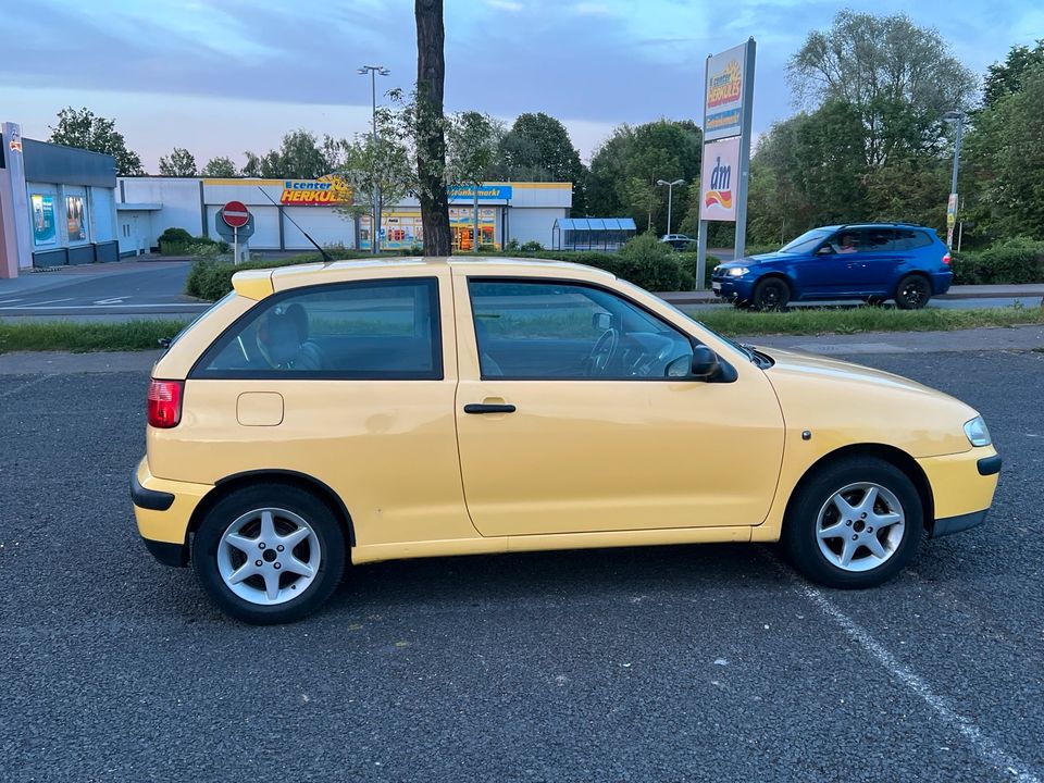 Seat Ibiza 1.4 Mit rest TÜF in Kassel