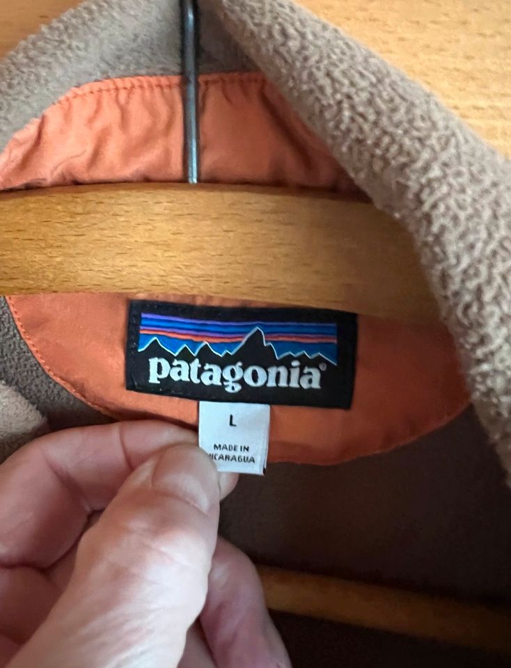 Jacke Patagonia Softshell / Engelbert Strauss in Wolfhagen 