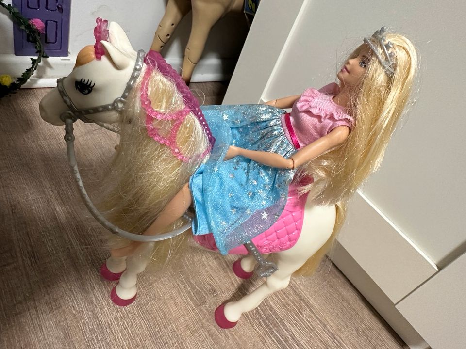 Barbie Traumpferd mit Prinzessin in Hamburg