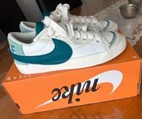 Nike Blazer low NEU ORIGINAL (gr.36,5) Köln - Kalk Vorschau