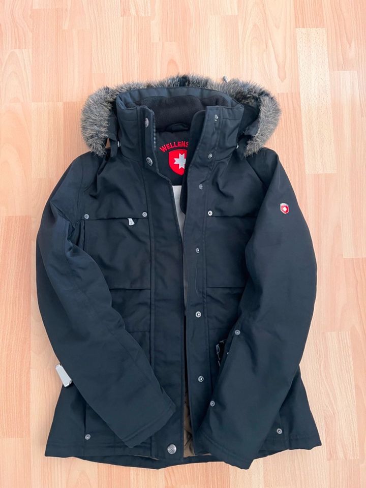 Wellensteyn Winterjacke Argentine Schwarz Gr. XS in Vordorf