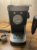 Siebträgermaschine Kaffeemaschine mit Garantie und Zubehör Nordrhein-Westfalen - Leverkusen Vorschau