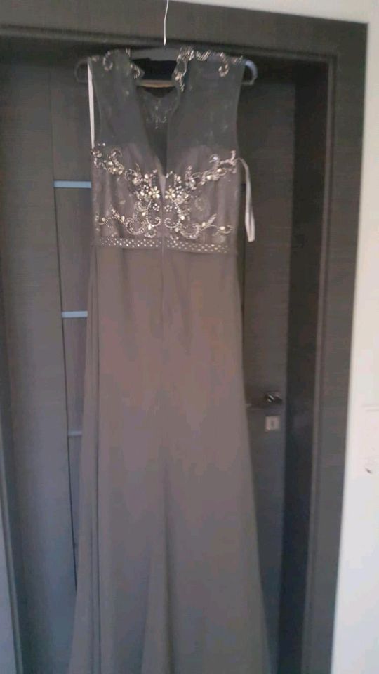 Abendkleid von Jora Collection in Stadland