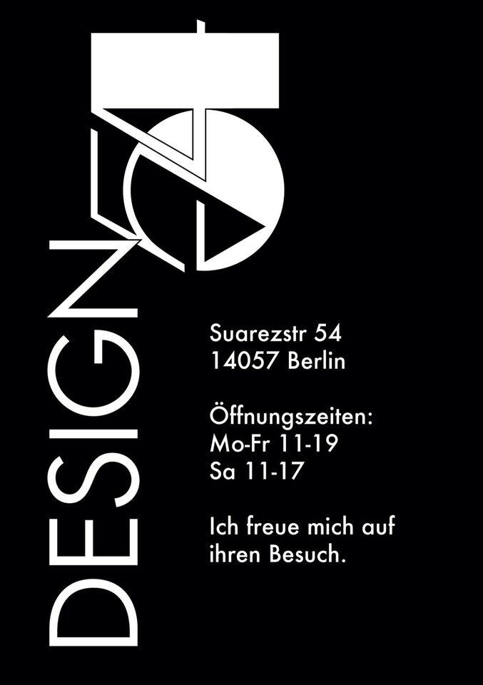 *SKULPTURALER BEISTELLTISCH POMO XO DESIGN ARCADA SWING CARAMIA in Berlin