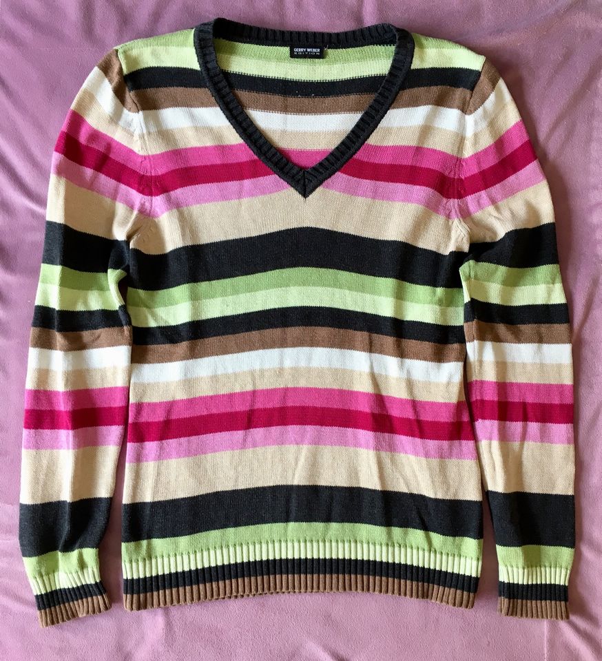 Gerry Weber Edition Pullover gestreift mit V-Ausschnitt Gr. 36 in Neuss