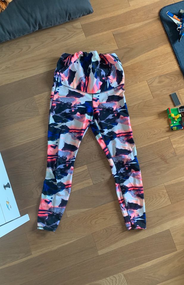 Schwangerschaft Umstandshose Leggins Leggings bequem Adidas Retro in Leipzig