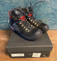 Tommy Hilfiger Stiefel Boots Winterschuhe Damen Winter 38 Sachsen - Chemnitz Vorschau