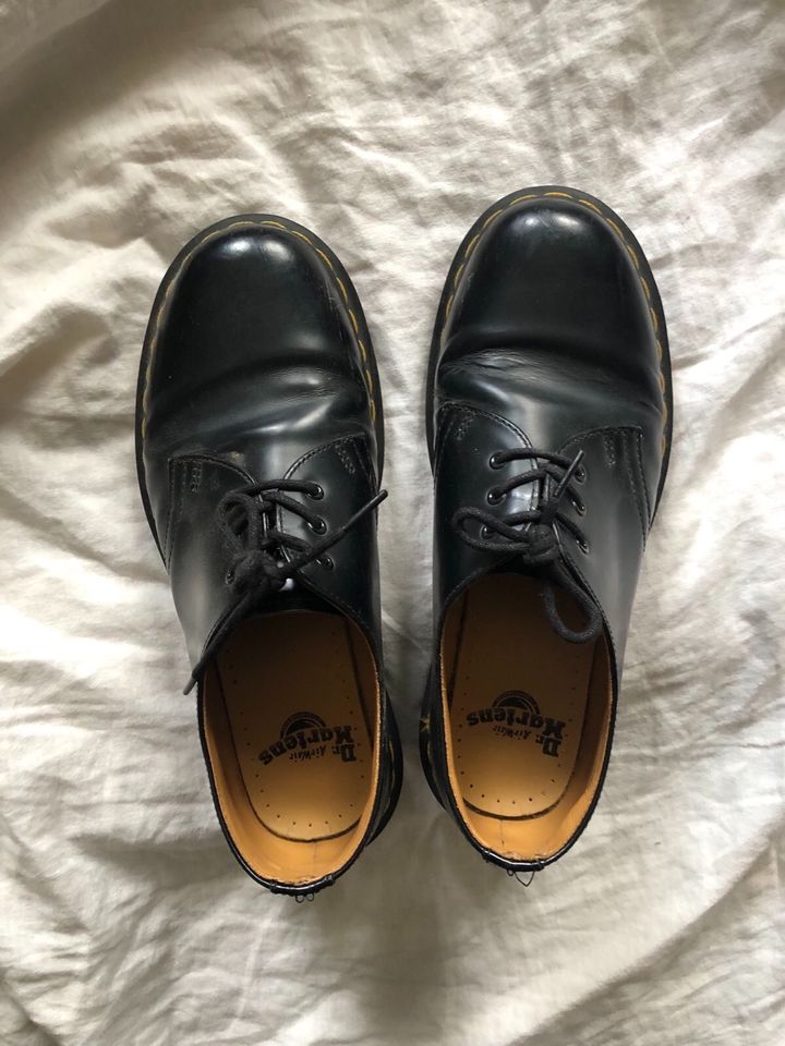 Dr Martens schwarz 39 3 Loch 3 eye Leder Docs zu verkaufen in Jena