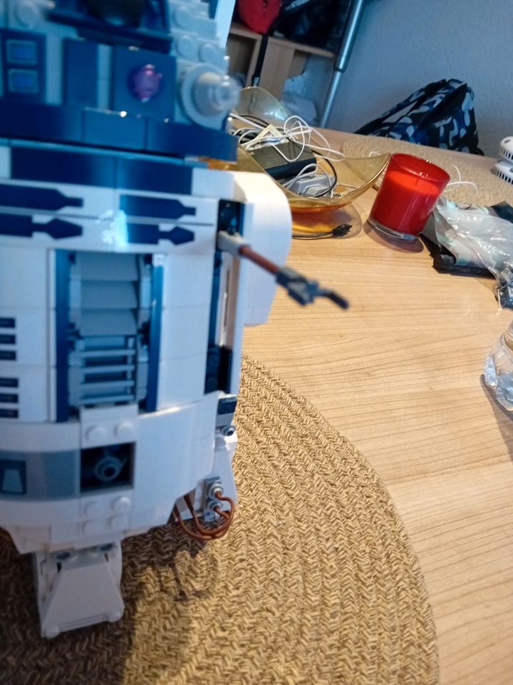 Lego Star wars UCS 25 Anniversary edition R2-D2 in Stuttgart