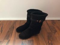 Louis Vuitton Lammfellstiefel Größe 40 Stiefel Schuhe Hamburg-Mitte - Hamburg St. Georg Vorschau