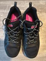 Skechers Sneaker Run Schuhe in der Größe 40, sehr selten getragen Berlin - Pankow Vorschau