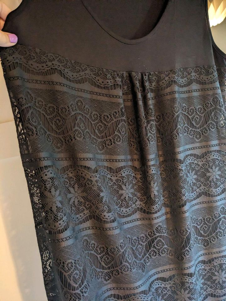 Kleid, 40/42, bodyflirt, wie neu in Warstein