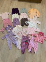 Babykleidung Hosen Langarmschirts Strampler etc.  50/56 Niedersachsen - Oyten Vorschau