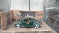 Diorama VW Käfer - grün -  Scheunenfund - aus Sammlungsauflösung Bayern - Schwaig Vorschau