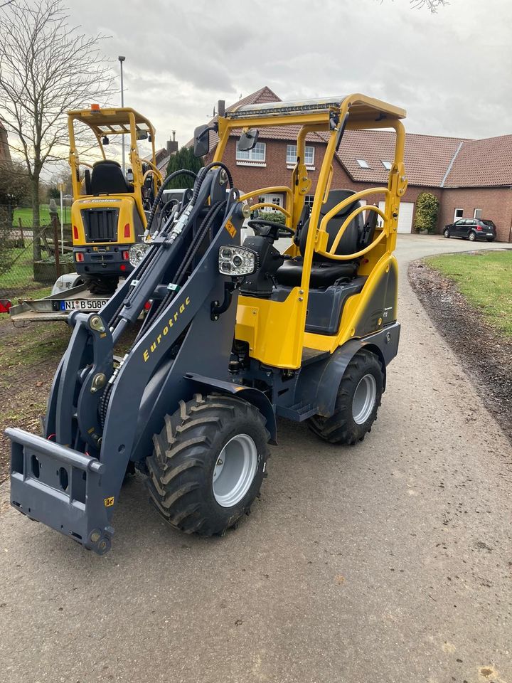 Eurotrac W11 Hoflader Kipplast 850kg  Kubota  Radlader Hoftrac in Heemsen