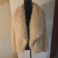 Esprit Teddyjacke flauschige Jacke  Gr S Dortmund - Brackel Vorschau