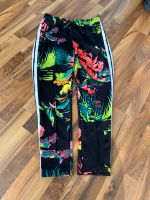 Nike Jogginghose mit Blumenmuster Gr. M - NEU! Baden-Württemberg - Waiblingen Vorschau