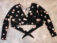 Crop Top H&M Divided Größe M. Blumenmuster - Bunt. Niedersachsen - Uetze Vorschau