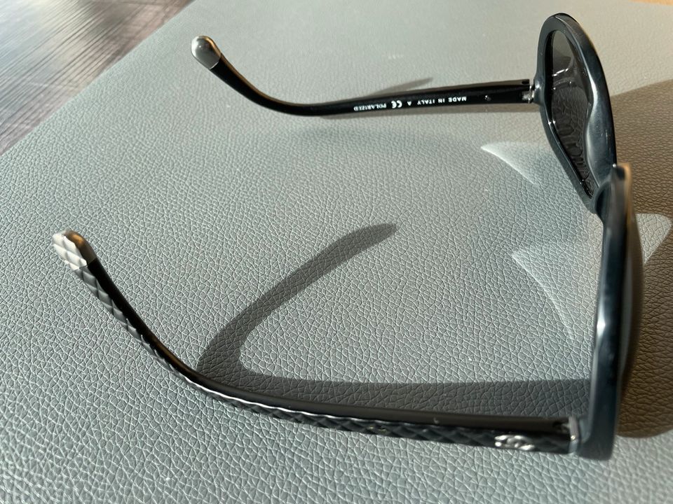 Chanel Sonnenbrille, schwarz, Gläser dunkelgrau, Fullset, in Wiesloch