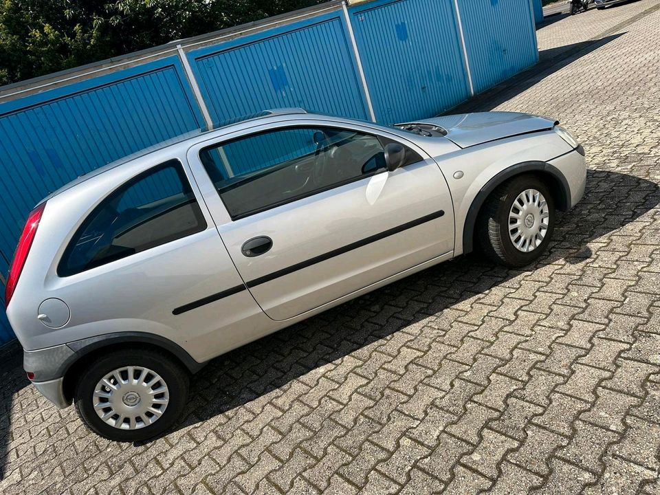 Opel Corsa C Top Zustand in Viersen