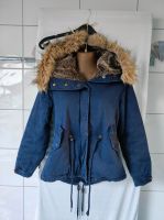 Kurze Winterjacke von Pull&Bear Gr. M Gerstetten - Dettingen Vorschau