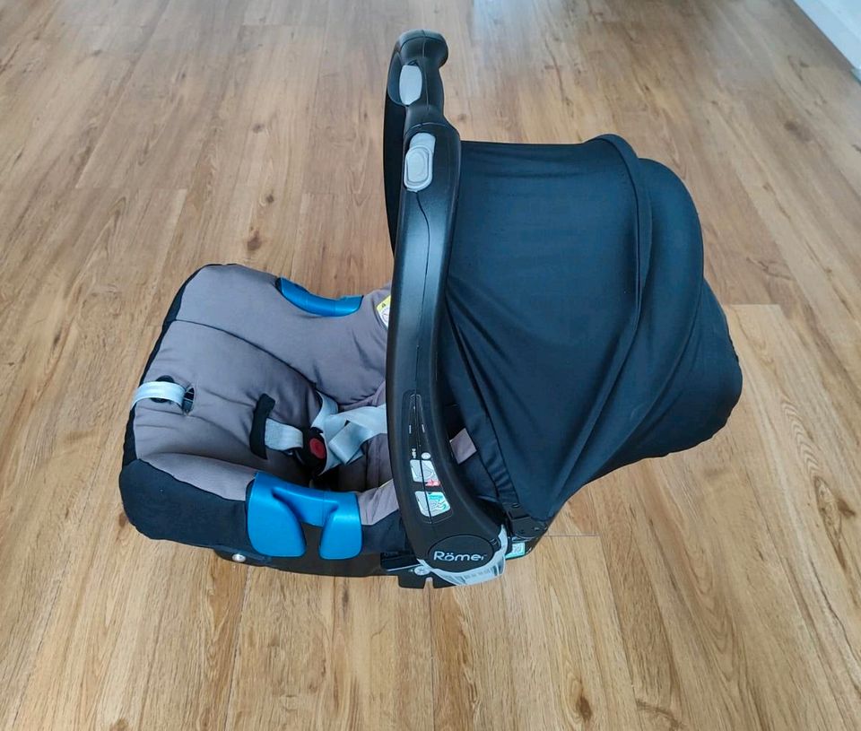 Britax Römer Babysafe + SHR 2 inkl. Isofix Station in Kellmünz an der Iller