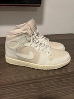 Jordan 1 Mid Damen Herren Sneaker braun 44 11,5 US Schuh NEU Rheinland-Pfalz - Katzenelnbogen Vorschau