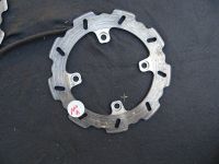 Wave Bremsscheibe hinten Honda CBR 600RR/CBR 1000RR/SP1 #1527-110 Bayern - Pommelsbrunn Vorschau