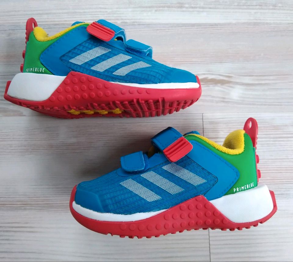 Wunderschöne Adidas Lego Turnschuhe,Größe 21,wie neu! in Koblenz