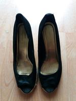 Größe 39 Pumps für Damen schwarz beige Marke H&M Niedersachsen - Herzberg am Harz Vorschau