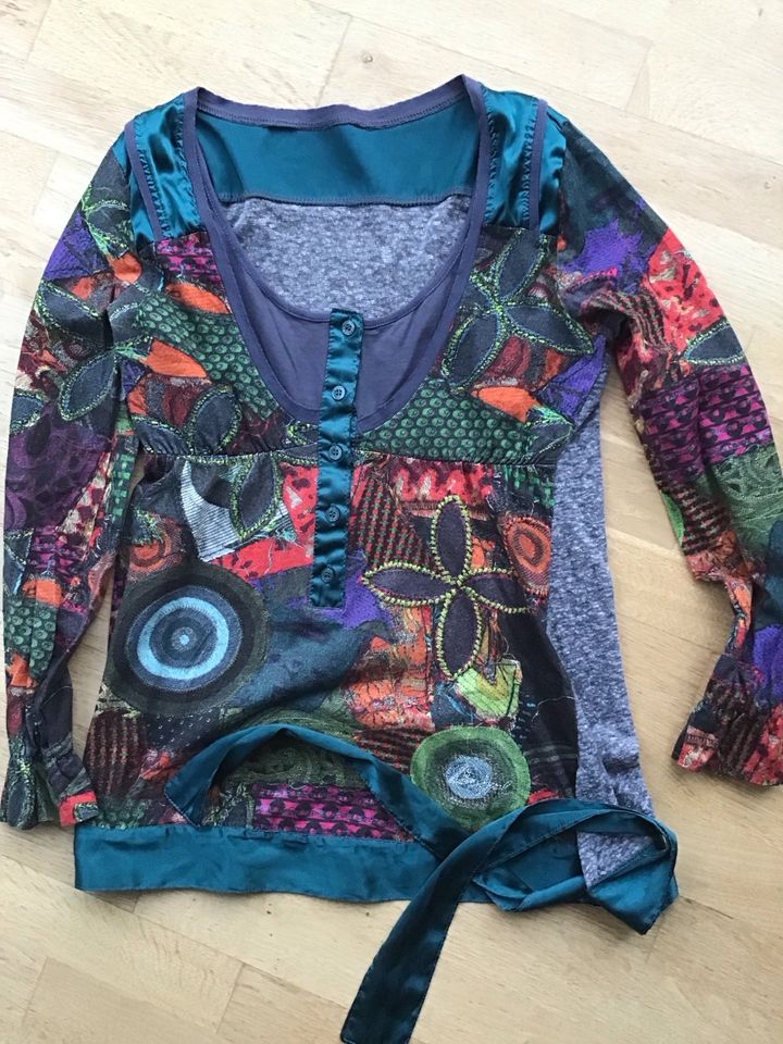 Desigual Oberteil Pulli Gr 36 in Leopoldshöhe