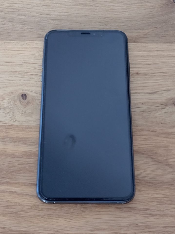 Apple iPhone XS Max 64GB - schwarz in Schwalbach a. Taunus