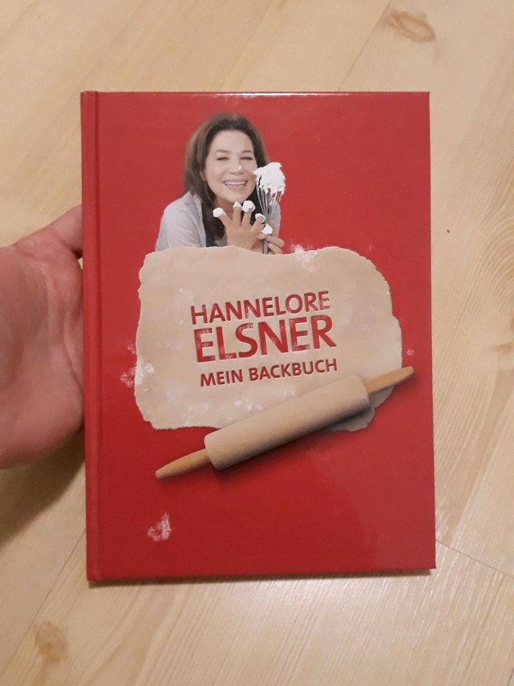 Backbuch Hannelore Elsner in Leipzig