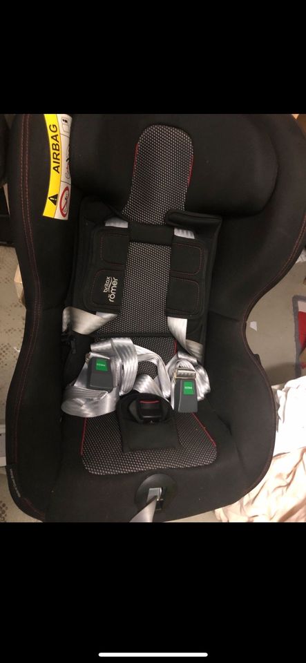 Britax Max way plus Reboarder (ohne isofix) in Wentorf