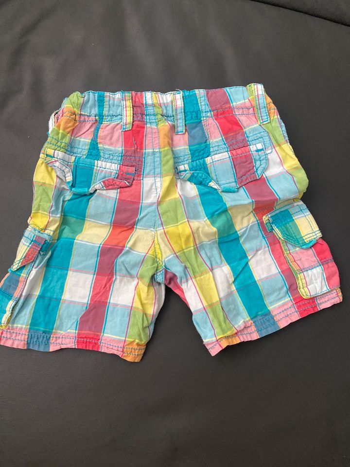 Top NAME IT kurze Hosen Shorts  Bermudas Größe 86 in Mauer