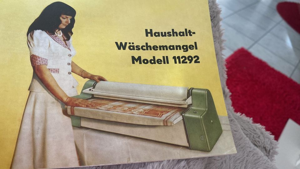 Wäschemangel Rolle Modell 11292 in Berlin