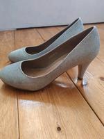Silberne Pumps / High Heels Gr. 38 Thüringen - Nobitz Vorschau