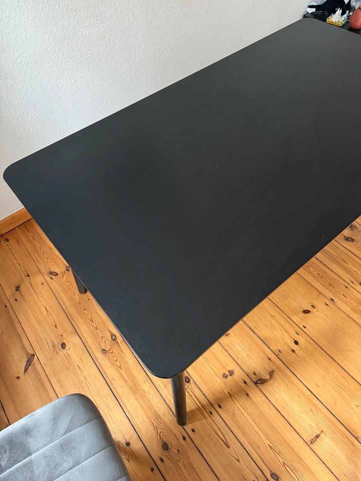 Lisabo Tisch Schwarz 140x78 cm Ikea Möbel Essenstisch in Berlin