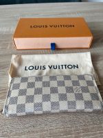 Louis Vuitton Clemence  Geldbörse Bonn - Kessenich Vorschau