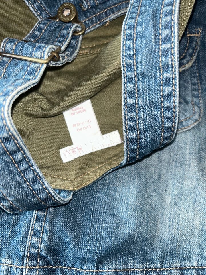 H&M gefüttertes Latzkleid Gr 80 jeanslatzkleid in Lörrach