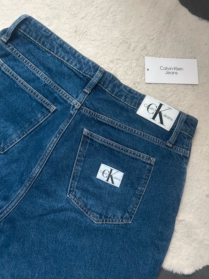 Calvin Klein m jeans neu Damen w32 in Lübeck