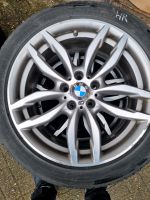 Felge mit Reifen BMW X3 X4 X5 245 45 19 Nordrhein-Westfalen - Kevelaer Vorschau