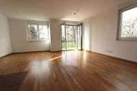 4 Zimmer Wohnung, 2 Bäder, Terrasse mit Garten, Blick in den Park Berlin - Biesdorf Vorschau