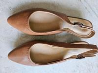 elegante Schuhe Pumps  Gr. 36 Leder Absatz neu braun / beige Thüringen - Gera Vorschau