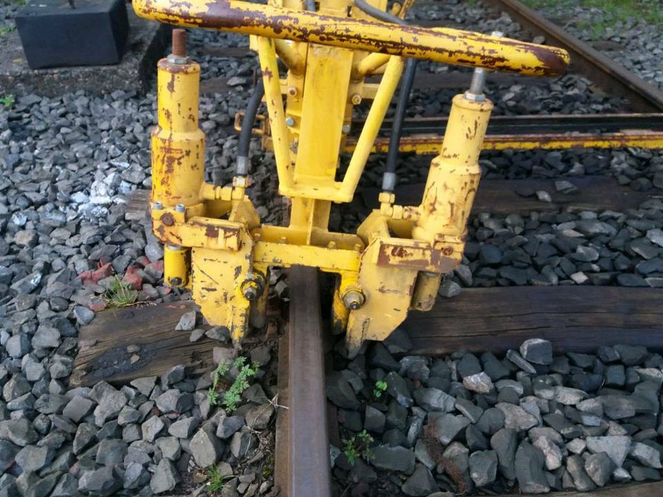 Stumec Geismar Robel Gleisbau Cemafer Bahn rail in Gummersbach