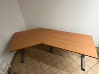 Schreibtisch zu verschenken Nordrhein-Westfalen - Herford Vorschau
